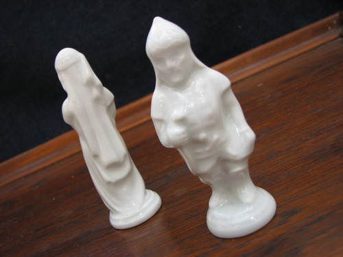 Střelec...porcelánová figurka, Royal Dux