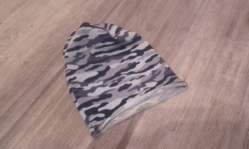 Dětská čepice v army stylu — foto 1