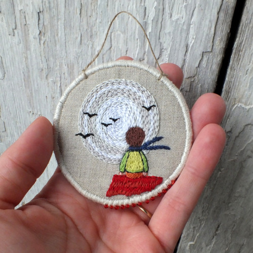 Chlapec na střeše - textilní obrázek — foto 1