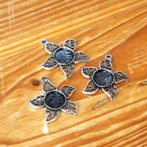 Květina s Lůžkem 12mm - 1ks - Platinová