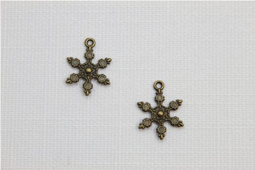 Přívěsek hvězdice 23x17mm (po 1 ks)