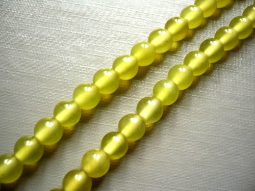 Vrtaný korálek - jadeit 6 mm, 2 ks