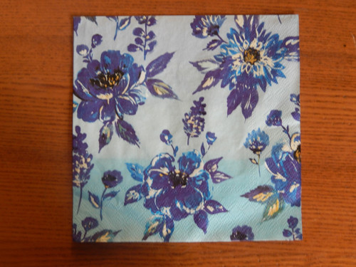 Ubrousek na decoupage - fialovomodré květy