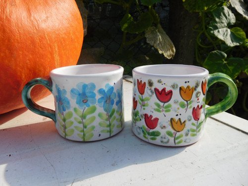 Modré kvítí + tulipánky..4dcl — foto 1