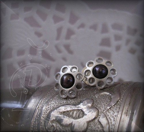 DECENTNÍ ...ELEGANTNÍ ... luxusní puzety s tácky