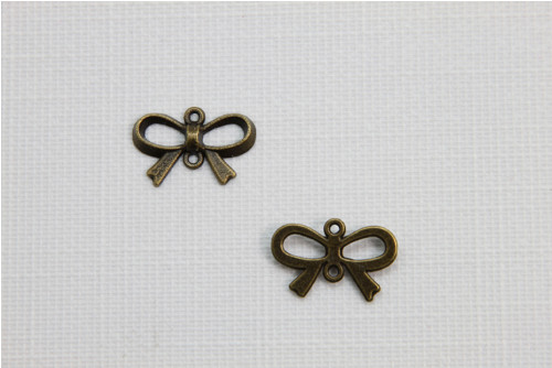 Přívěsek mašle 21x14mm (po 1 ks)