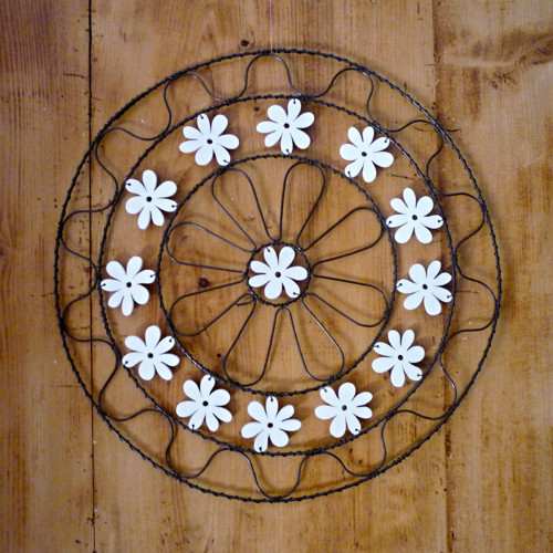Velká mandala bíle kvetoucí — foto 1