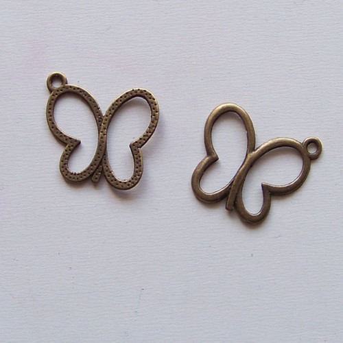 Motýl obrys/ 18x20mm/ bronz