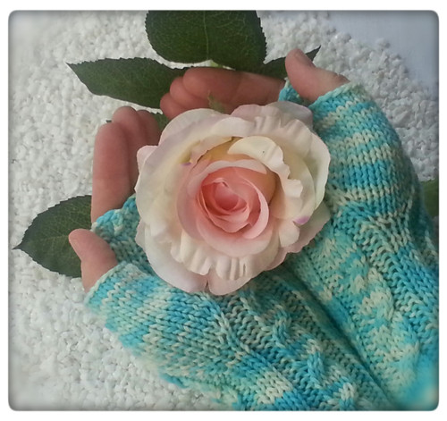 Studánkové ... návleky 100% merino 24 cm — foto 1