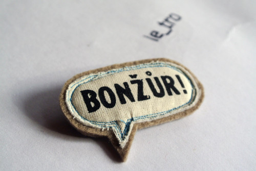 Brož BONŽŮR! — foto 1
