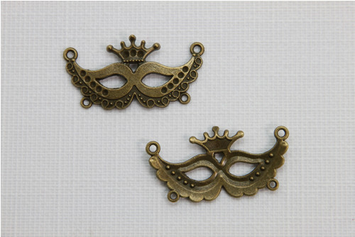 Přívěsek maska 22x15 mm (po 2ks)