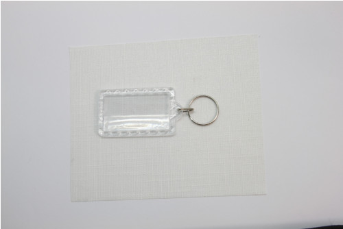 Přívěsek plastový s kroužkem 54x30 mm (po 1 ks)