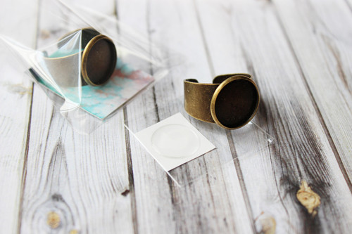 DIY sada - Prsen s lůžkem + epoxy čočka — foto 1