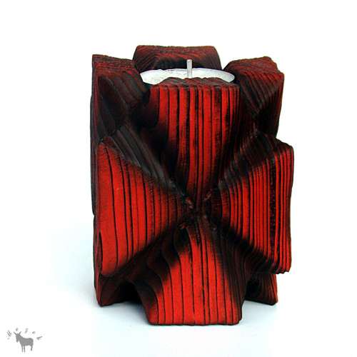 Dřevěný svícen — foto 1