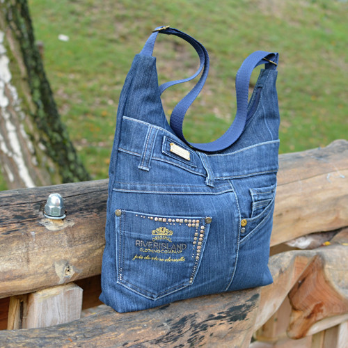 River Island — foto 1