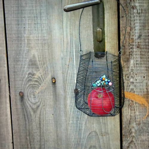 Houbička. malý závěsný košík. — foto 1