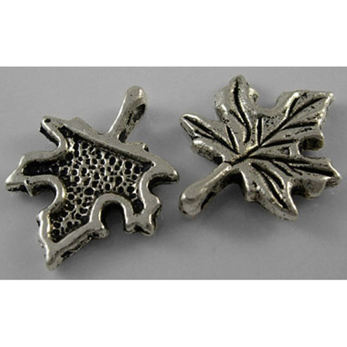 Javorový list/ ant.stříbro/ 17x13mm