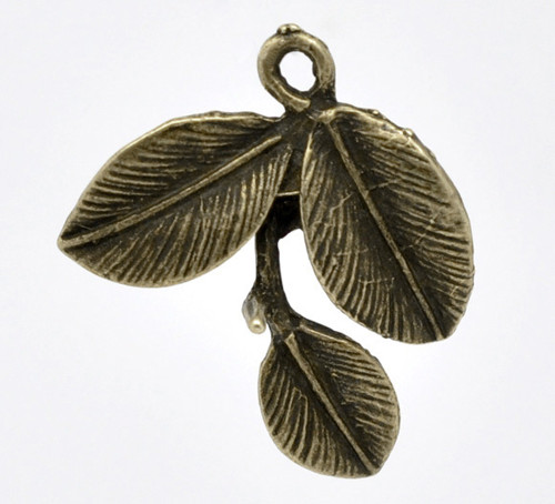 Lístečky troj větvička/ ant.bronz/ 28x25mm
