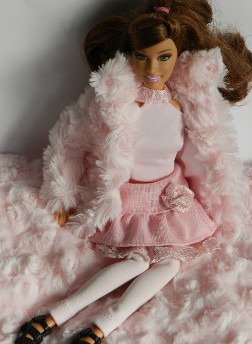 Obleček pro Barbie — foto 1