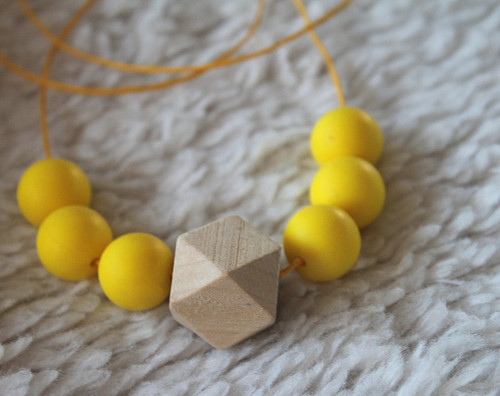 Kousací Korále - Natural / Yellow — foto 1