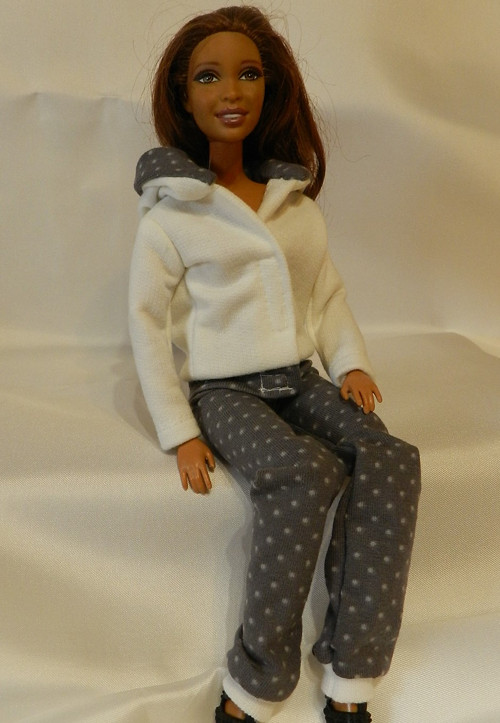 Tepláková souprava pro Barbie — foto 1
