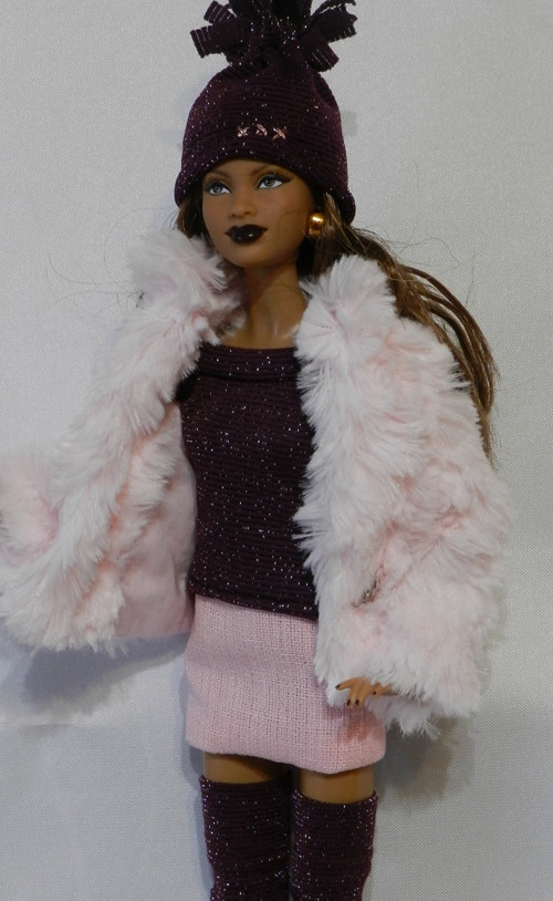 Obleček pro Barbie — foto 1