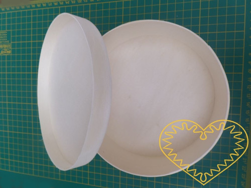 Kulatá krabička z dýhy průměr 17 cm s víkem