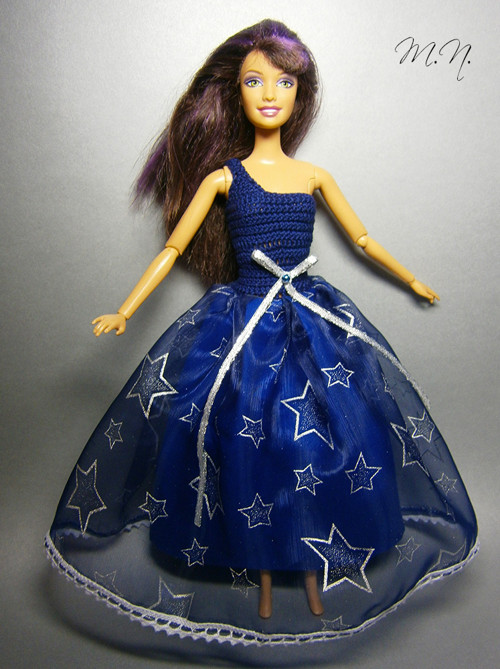Modré plesové šaty pro Barbie — foto 1