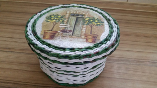 Doza-košík -bílozelené — foto 1