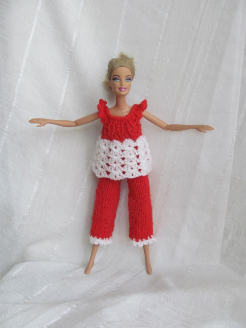 Domácí úbor pro Barbie — foto 1