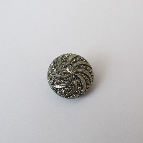 Knoflík č.12 skleněný 18 mm