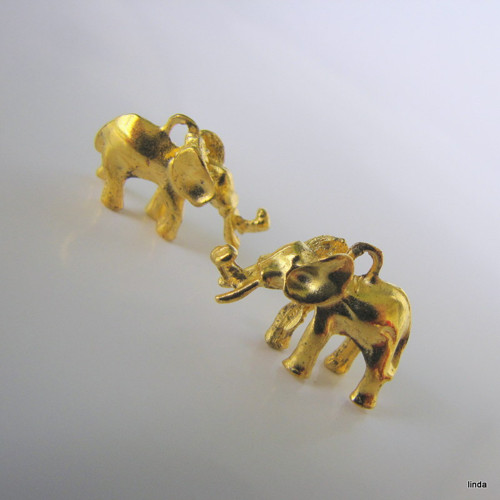 Slon * přívěsek * 22x15mm * 2 ks /bal