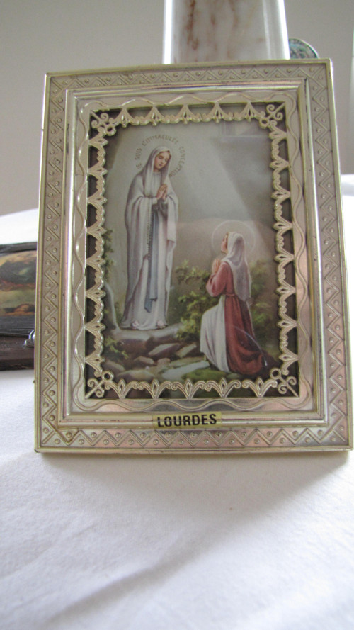 Lourdes.
