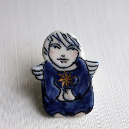 Anděl (porcelán.brož) — foto 1