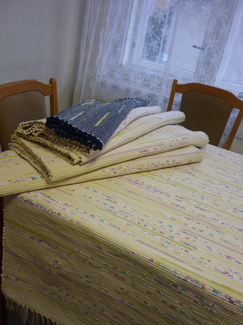 Ručně tkané koberce REZERVACE — foto 1