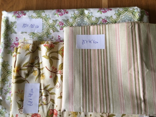 VÝPRODEJ/ látky mix béžové — foto 1