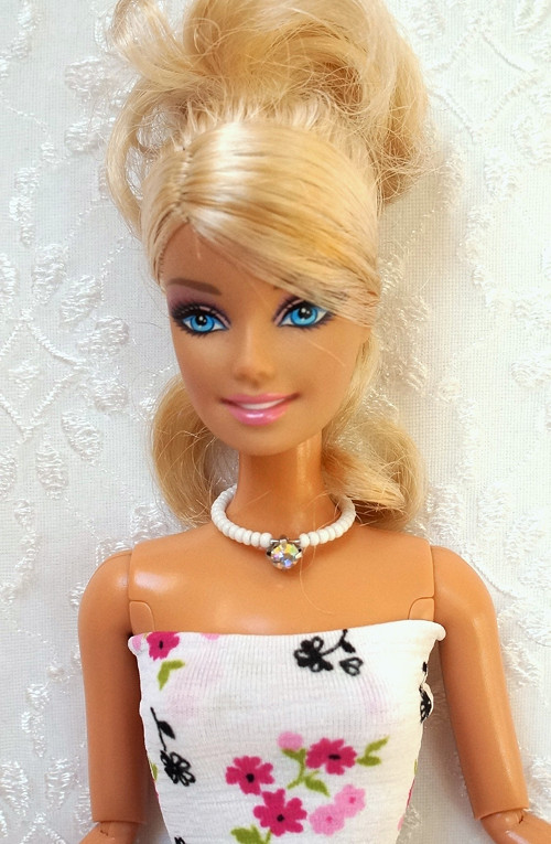 Šperk pro Barbie s kamínkem — foto 1