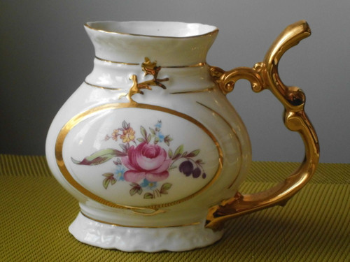 Porcelánové lázeňské pítko (výška 11 cm)