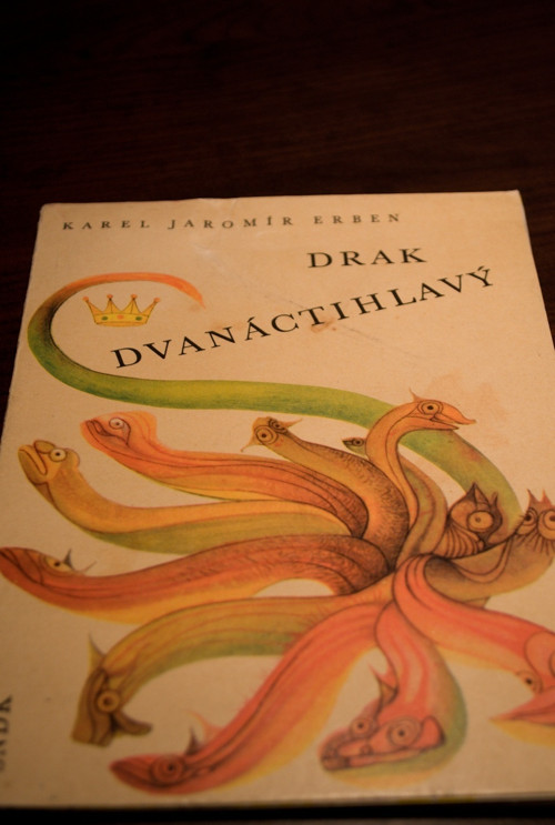 Dvanáctihlavý drak, Hrnečku vař — foto 1