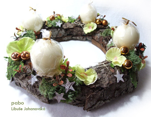 Adventní lesní věnec — foto 1