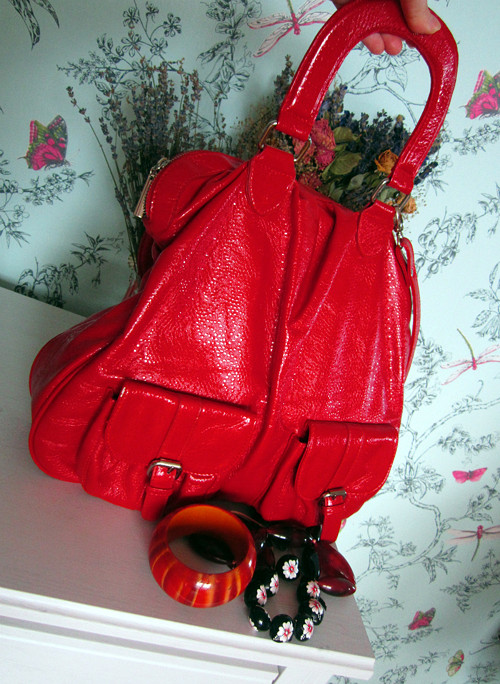 Mega red retro kabela — foto 1