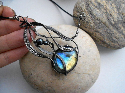 "merci" — foto 1