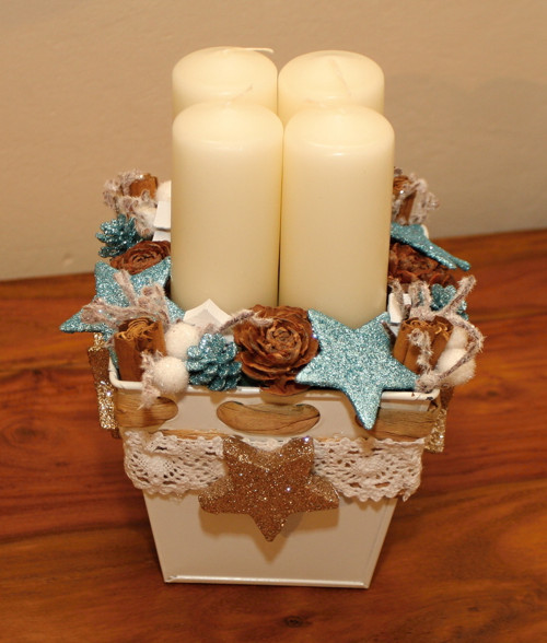 Adventní svícen ve světle modré — foto 1