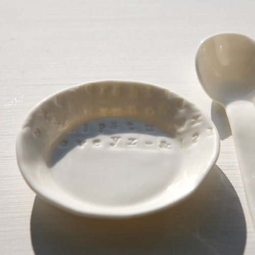 Prosvítavý podšálek (porcelán) — foto 1