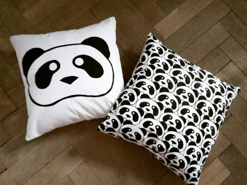 Pandy jsou všude!! — foto 1