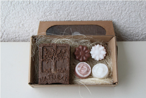 Čokoládová dárková sada natural a pralinky