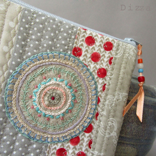 Mandala Red Dots — foto 1