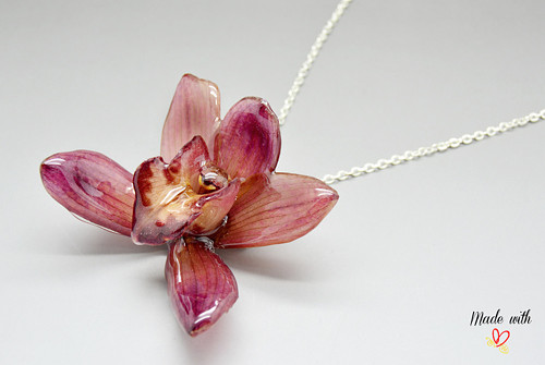 Cymbidium přívěsek/brož — foto 1