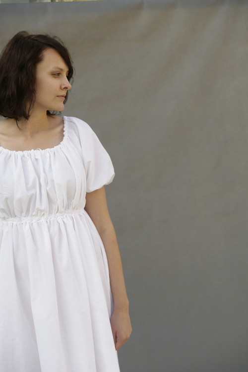 BíleBílá košulenka pro velký holky — foto 1