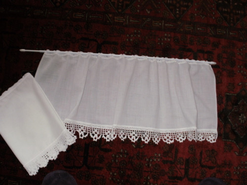 Něžné záclonky-2 kusy. — foto 1